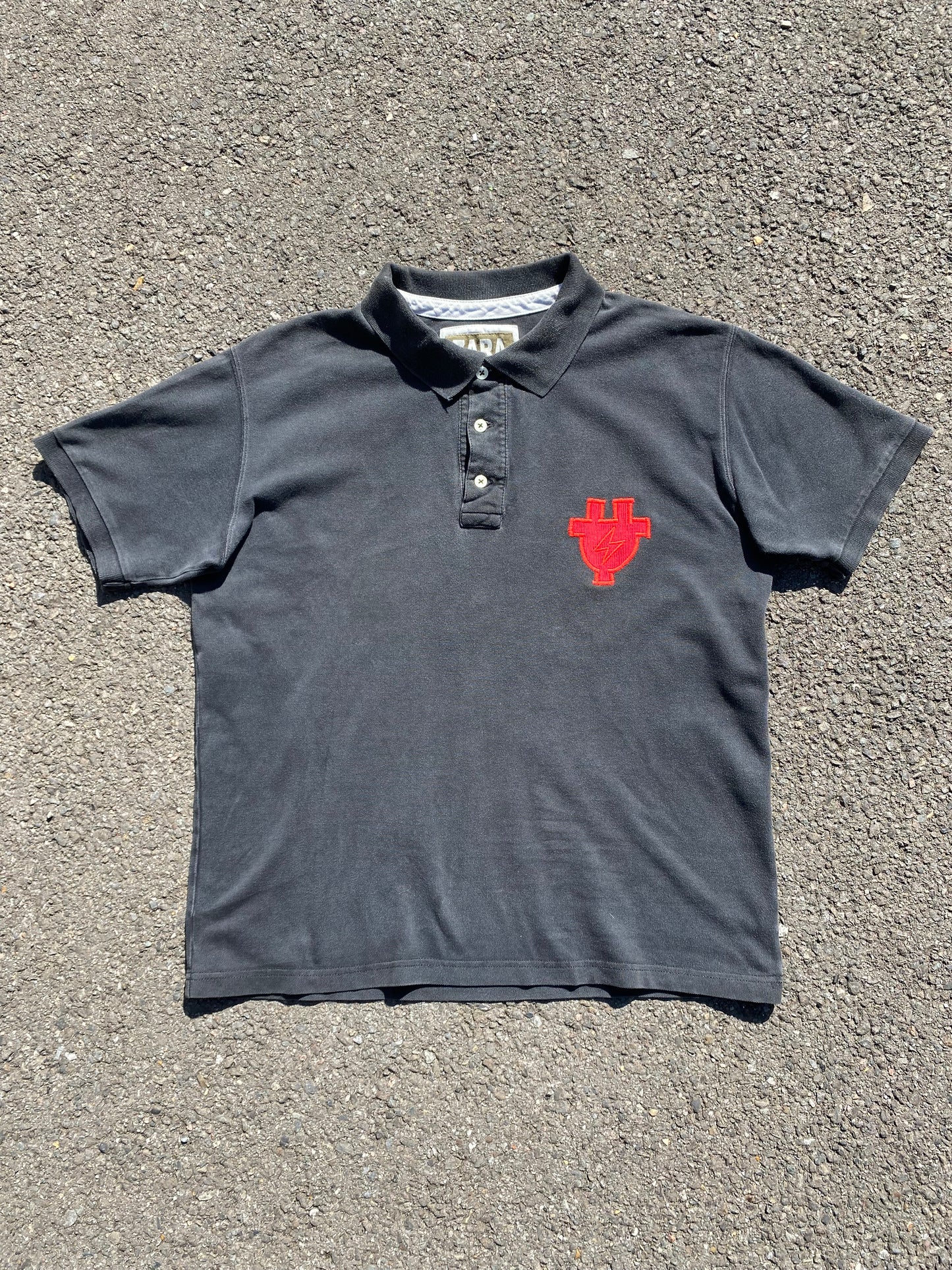 Polo Bordado PLUG #2 (L)